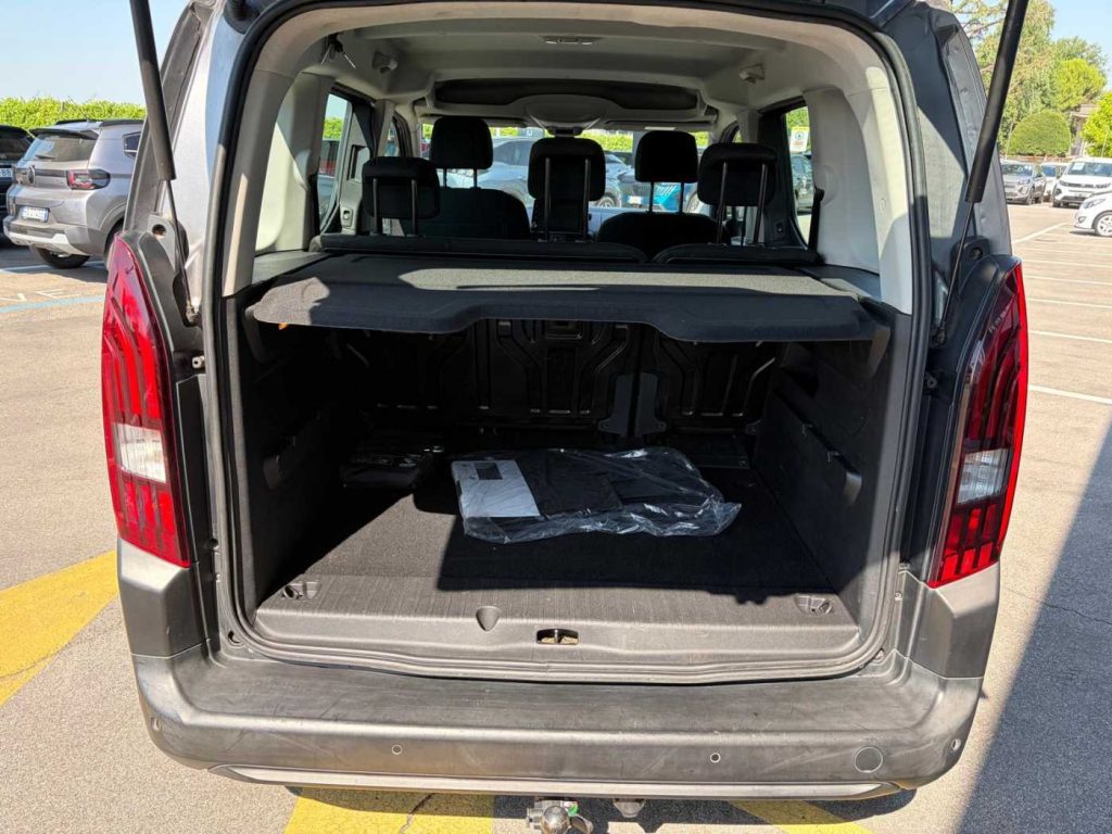 PEUGEOT Rifter BlueHDi 100 Allure Standard - 10