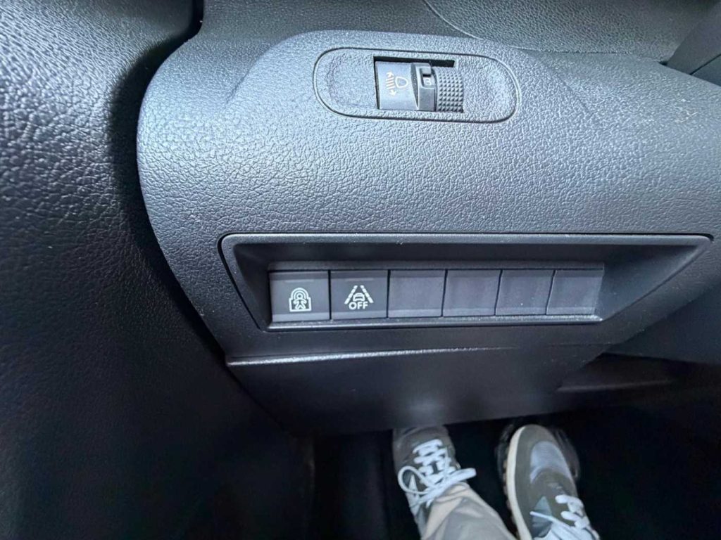 PEUGEOT Rifter BlueHDi 100 Allure Standard - 15