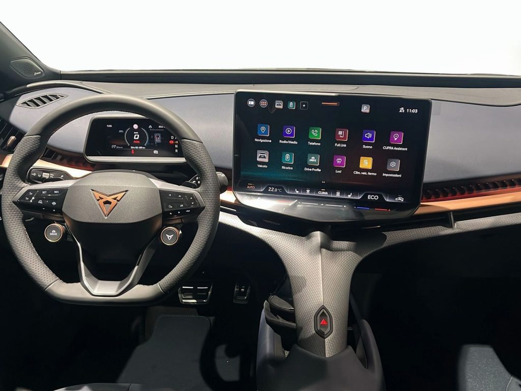 CUPRA Tavascan 77kwh endurance immersive rwd - 8