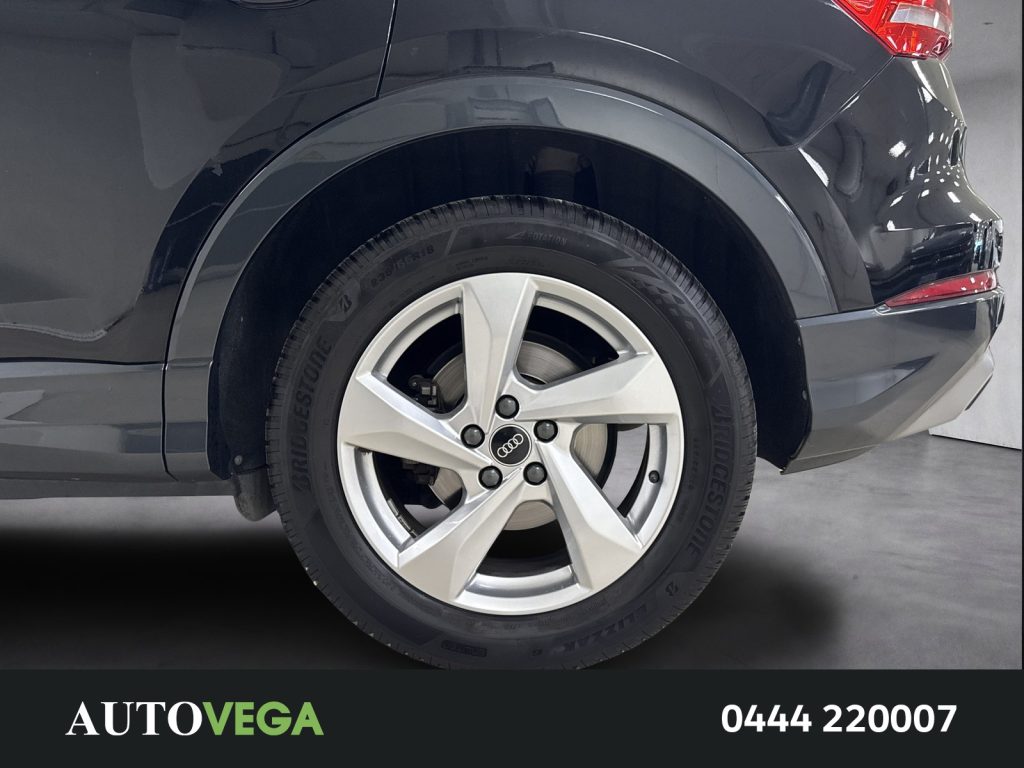 AUDI Q3 35 2.0 tdi business advanced s-tronic - 18