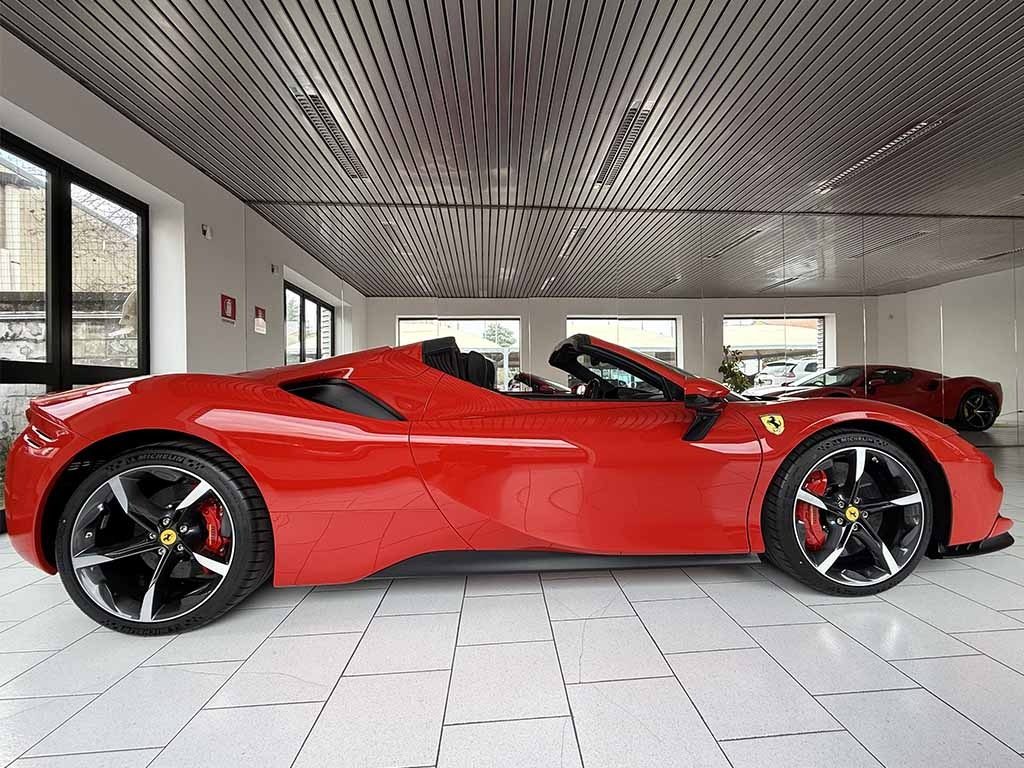 FERRARI SF90 Spider VISIBILE IN SEDE UFFICIALE ITALIANA IVA ESP - 7