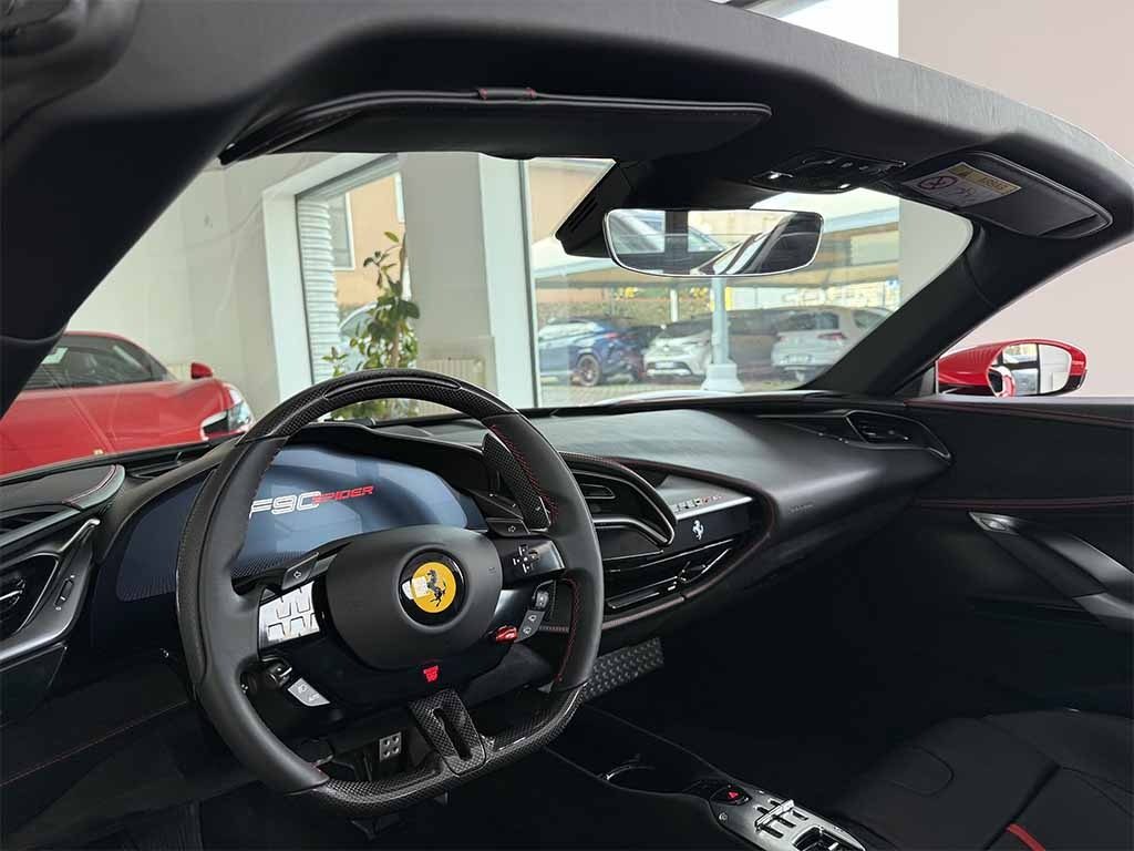 FERRARI SF90 Spider VISIBILE IN SEDE UFFICIALE ITALIANA IVA ESP - 15