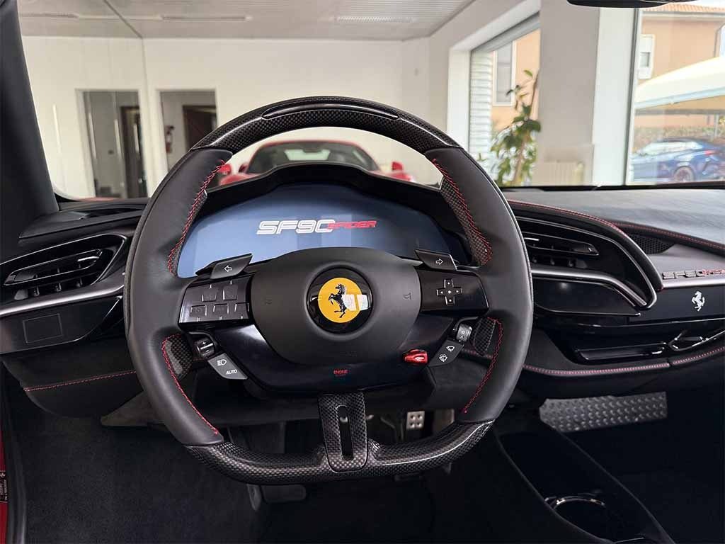 FERRARI SF90 Spider VISIBILE IN SEDE UFFICIALE ITALIANA IVA ESP - 17