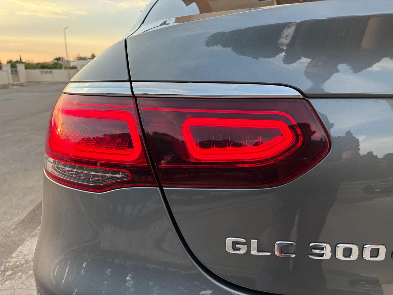 MERCEDES-BENZ GLC 300 de 4Matic Plug-in hybrid Coupé Premium Plus. - 46