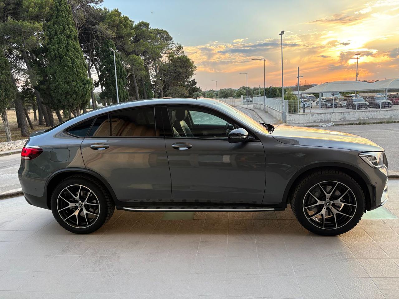 MERCEDES-BENZ GLC 300 de 4Matic Plug-in hybrid Coupé Premium Plus. - 4