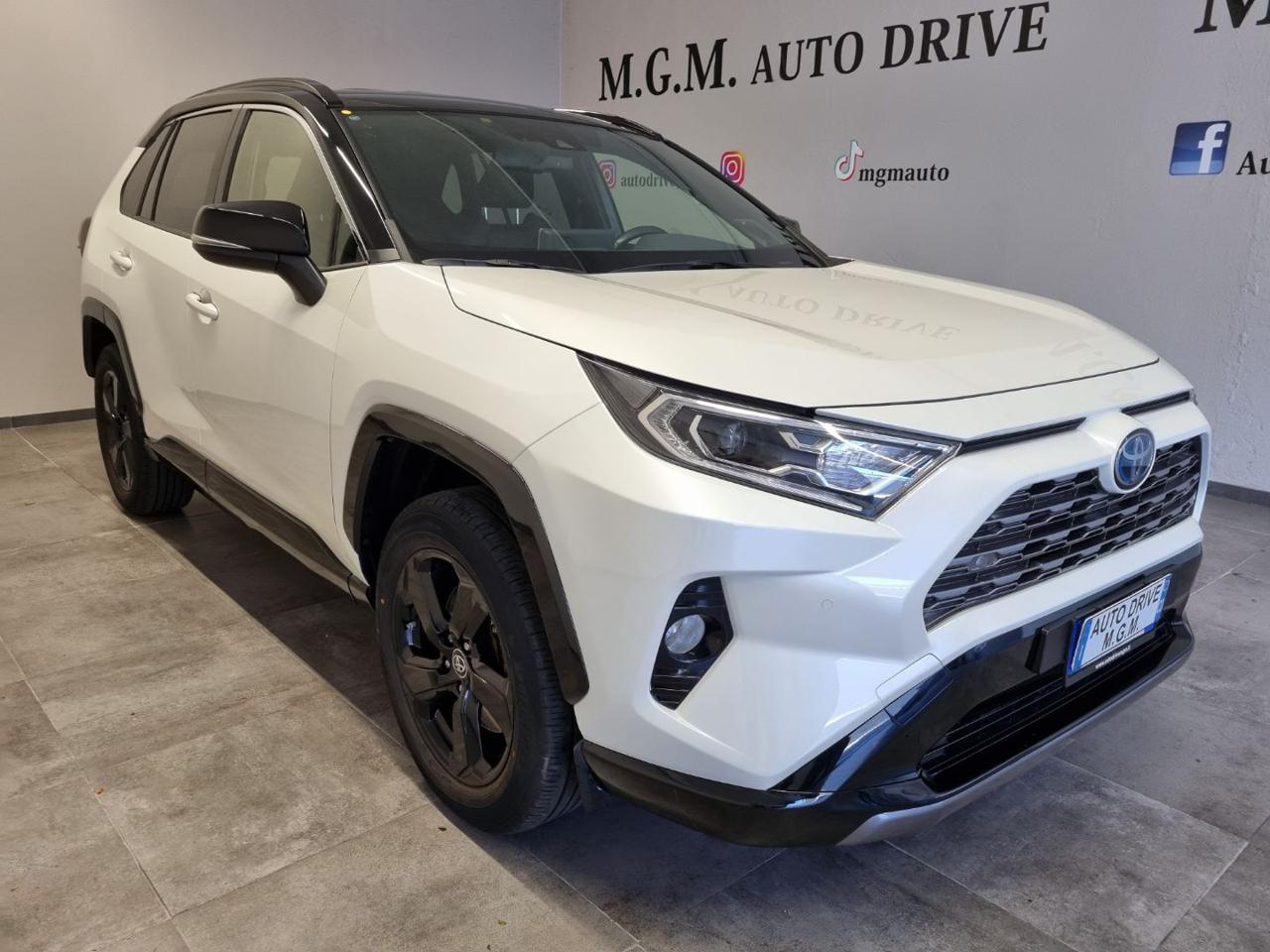 TOYOTA RAV 4 MY23 RAV4 2.5 HV (218CV) E-CVT 2WD Style - 10