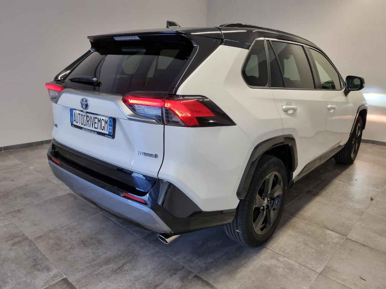 TOYOTA RAV 4 MY23 RAV4 2.5 HV (218CV) E-CVT 2WD Style - 8