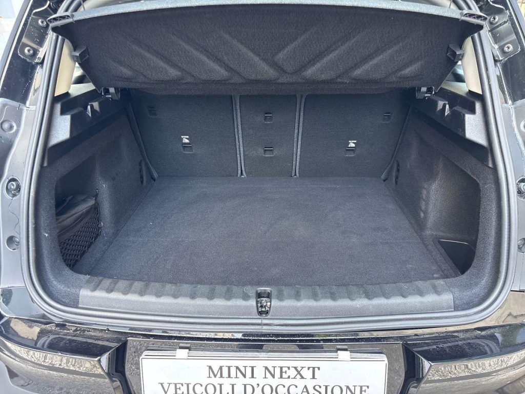 MINI Countryman D Essential Countryman Pacchetto XS Aut. - 16