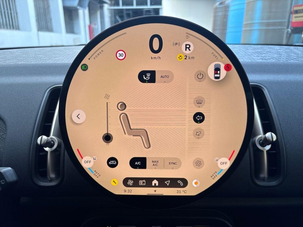 MINI Countryman D Essential Countryman Pacchetto XS Aut. - 12