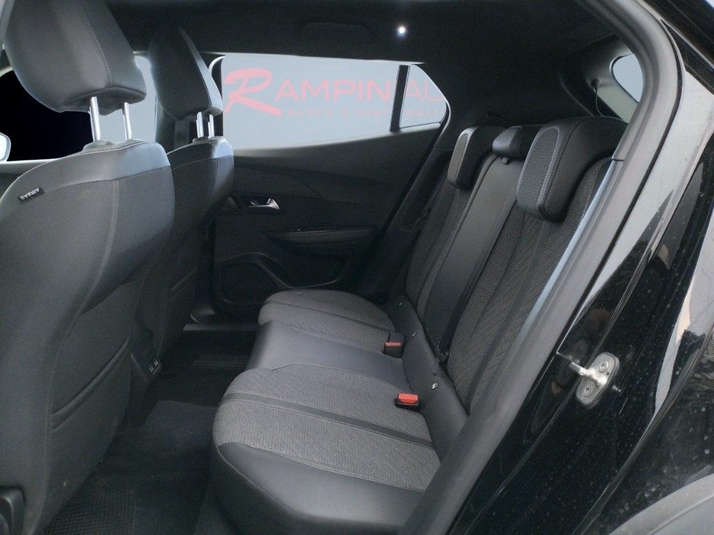 PEUGEOT 2008 BlueHDi 130 Cv EAT8 Automatica Allure Km 78.000 - 15