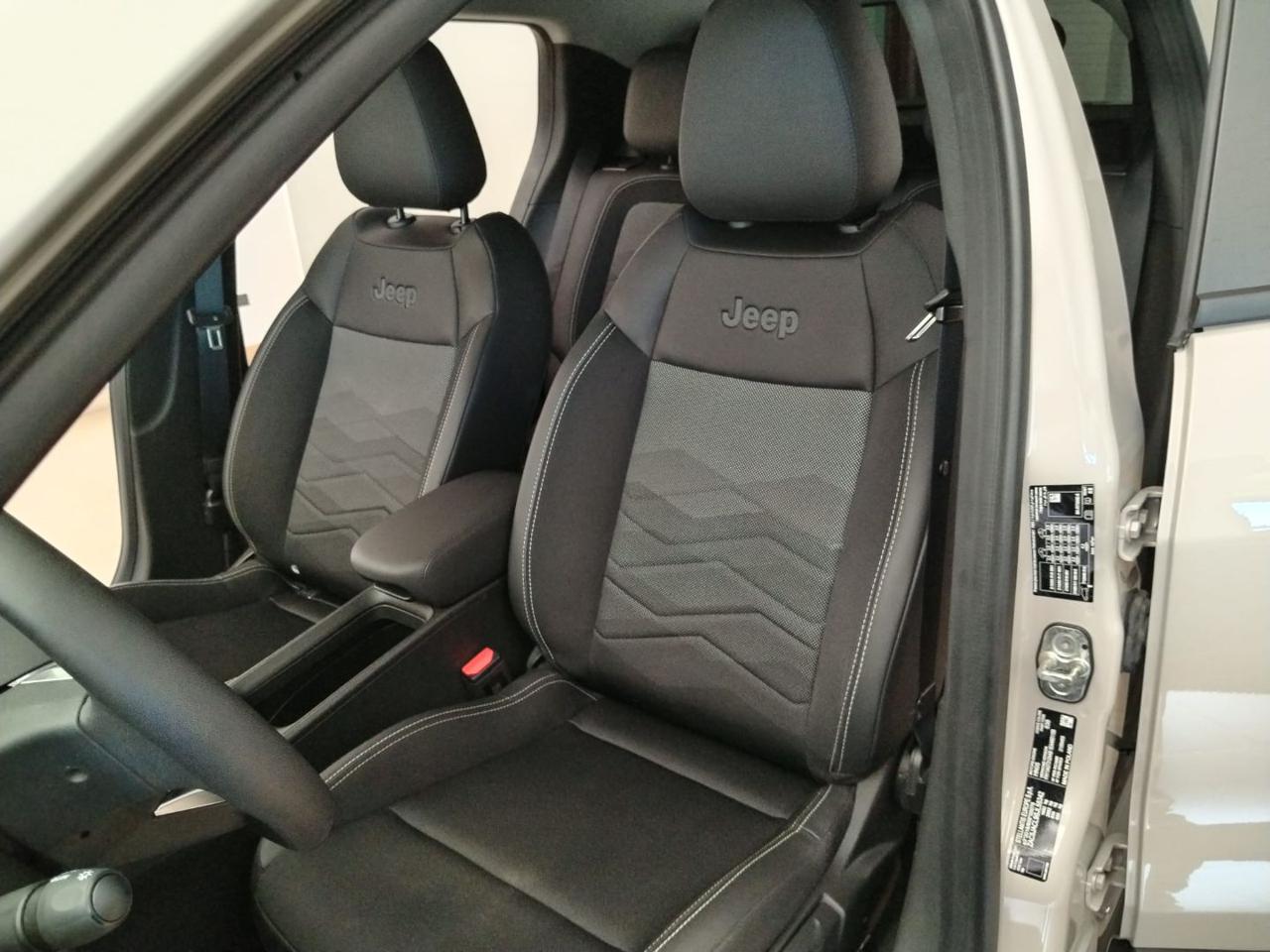 JEEP Avenger 1.2 Turbo 100 CV Summit - 22