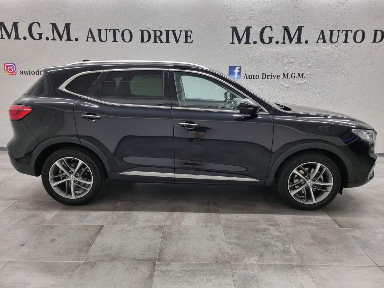MG EHS Plug-in Hybrid Luxury - 4