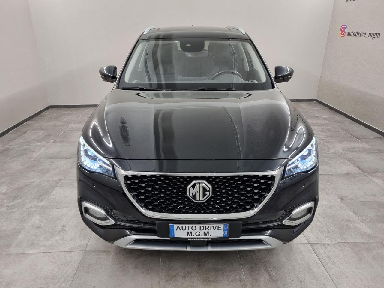 MG EHS Plug-in Hybrid Luxury - 12