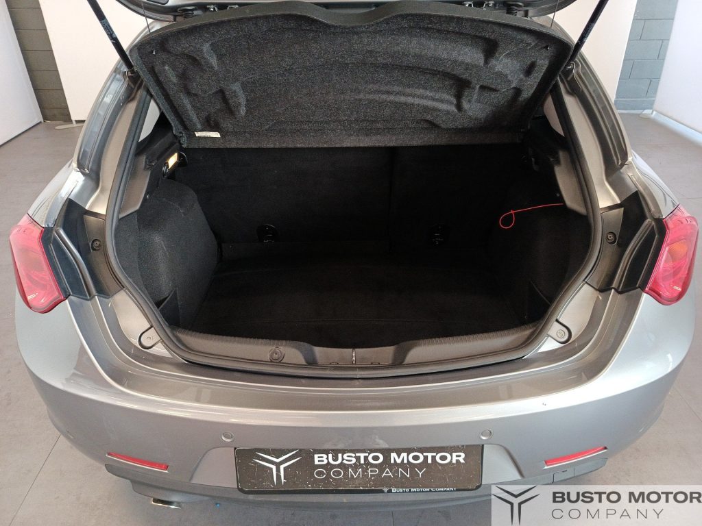 ALFA ROMEO Giulietta 1.4 t. Super 120cv my19 - 10
