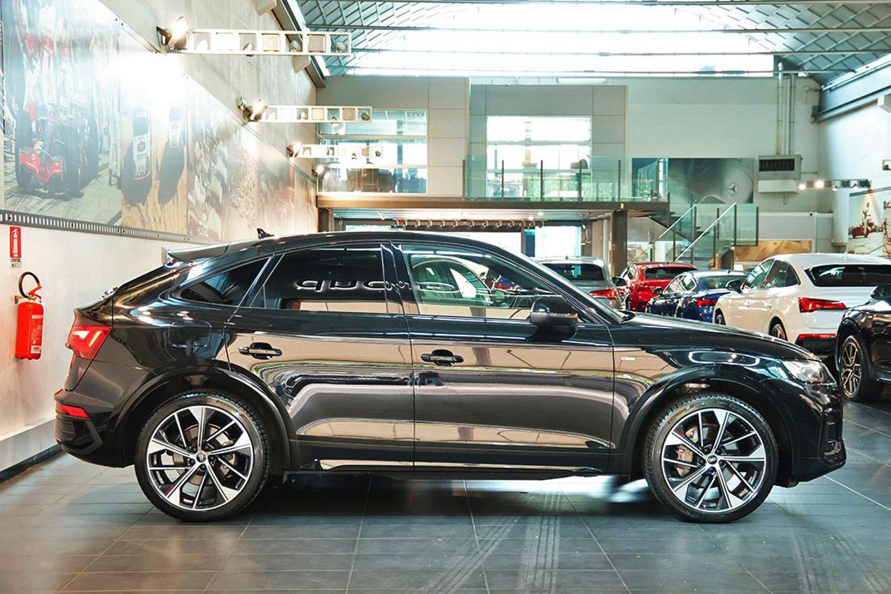 AUDI Q5 40 TDI Sportback Quattro S-Tronic S-Line Plus - 2