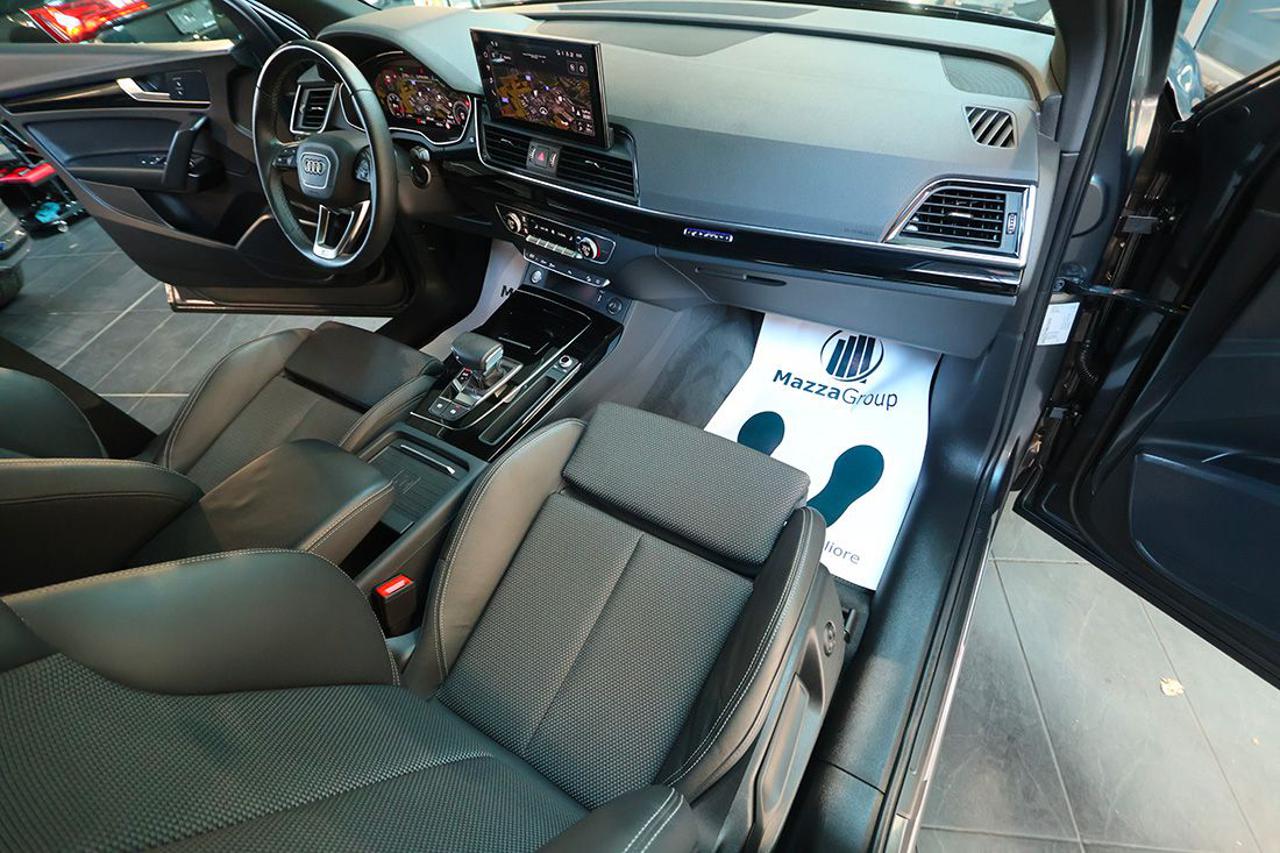AUDI Q5 40 TDI Sportback Quattro Identity Black S-Line - 16