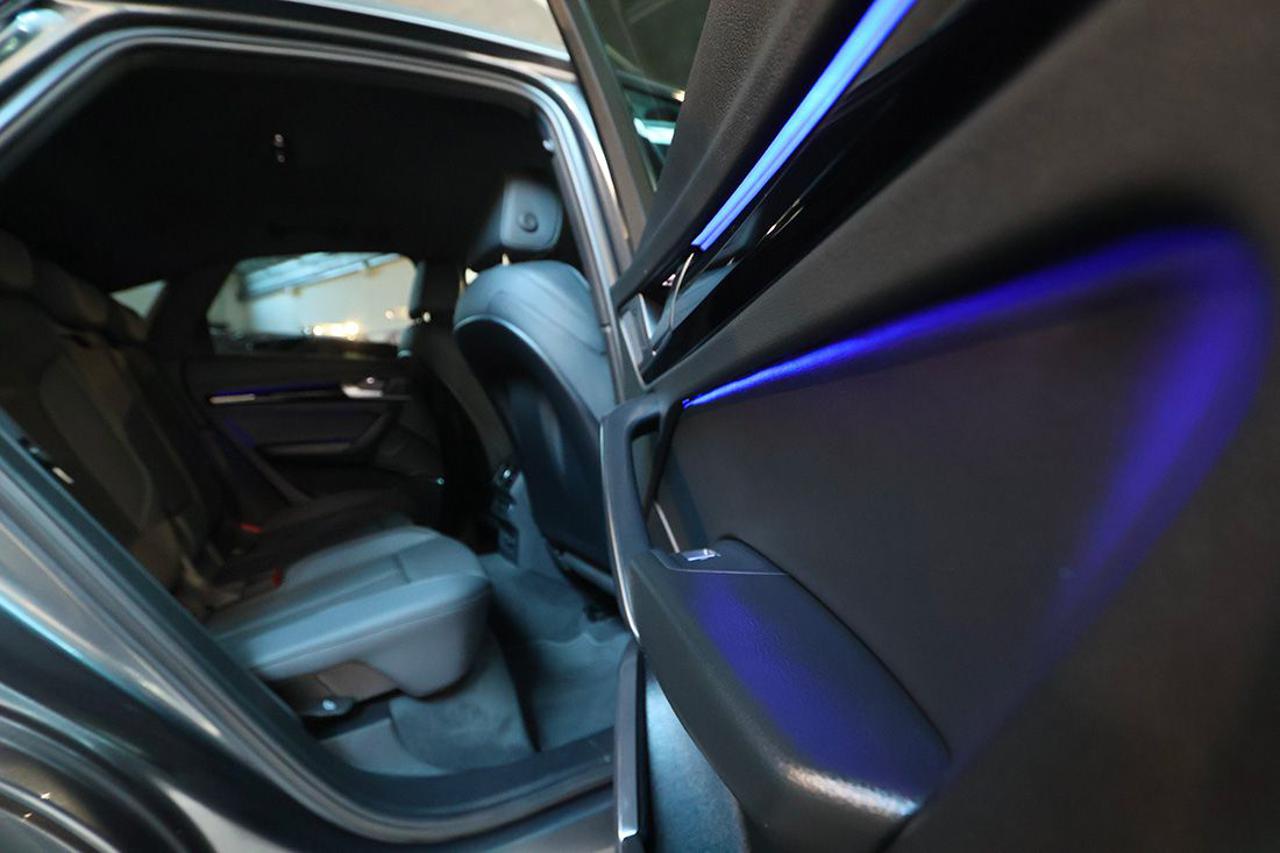 AUDI Q5 40 TDI Sportback Quattro Identity Black S-Line - 43