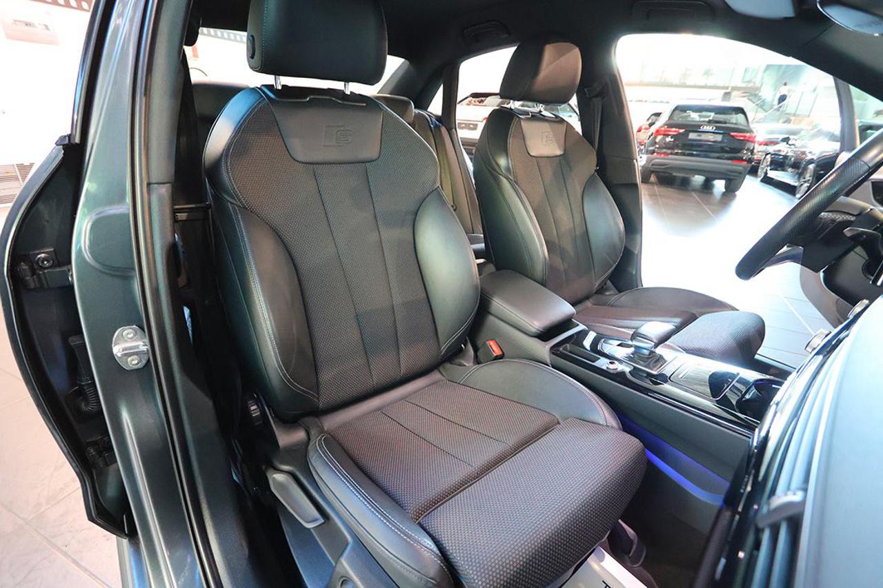 AUDI A4 40 TDI Quattro S-Tronic S-Line - 16