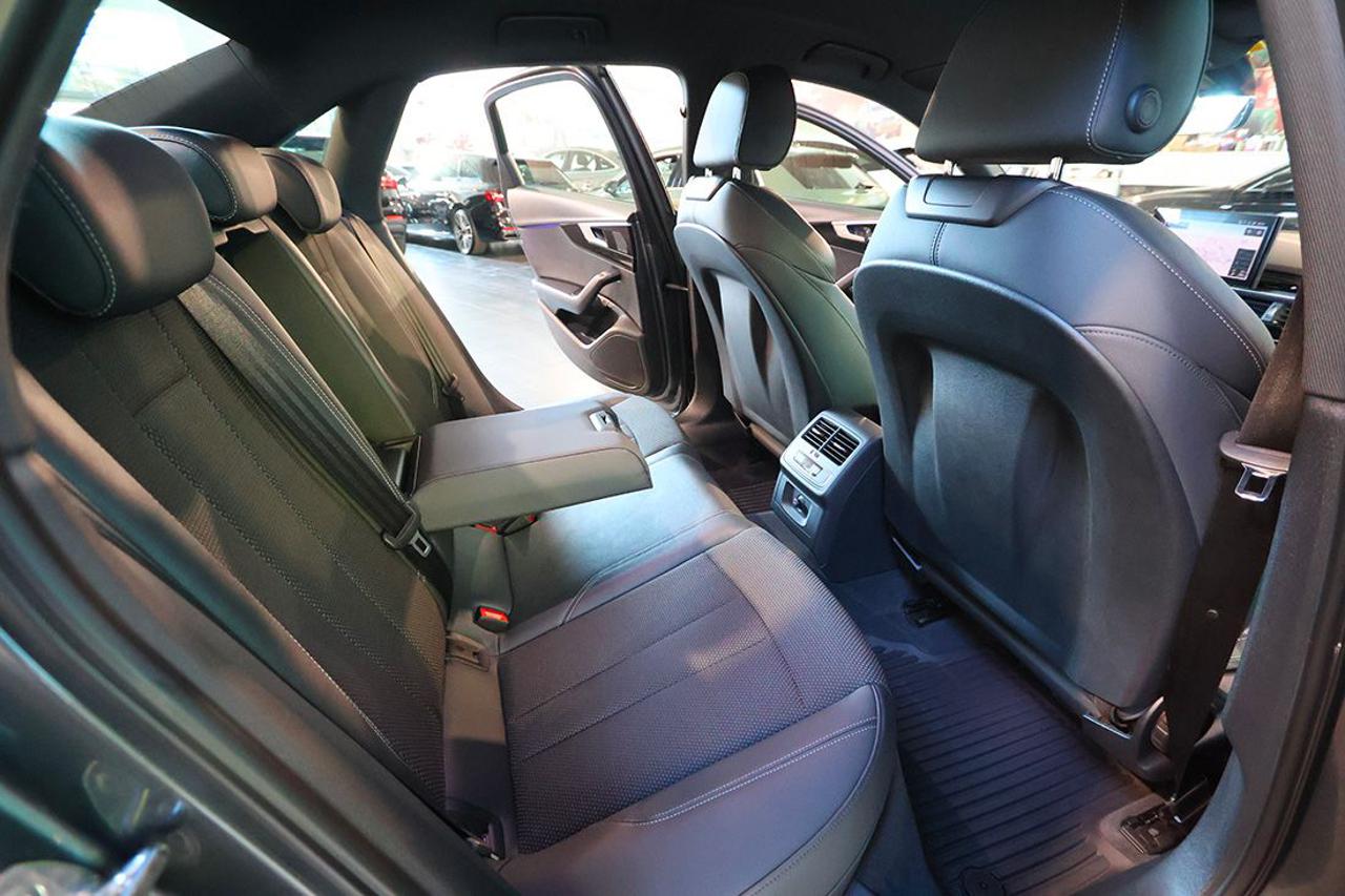 AUDI A4 40 TDI Quattro S-Tronic S-Line - 18