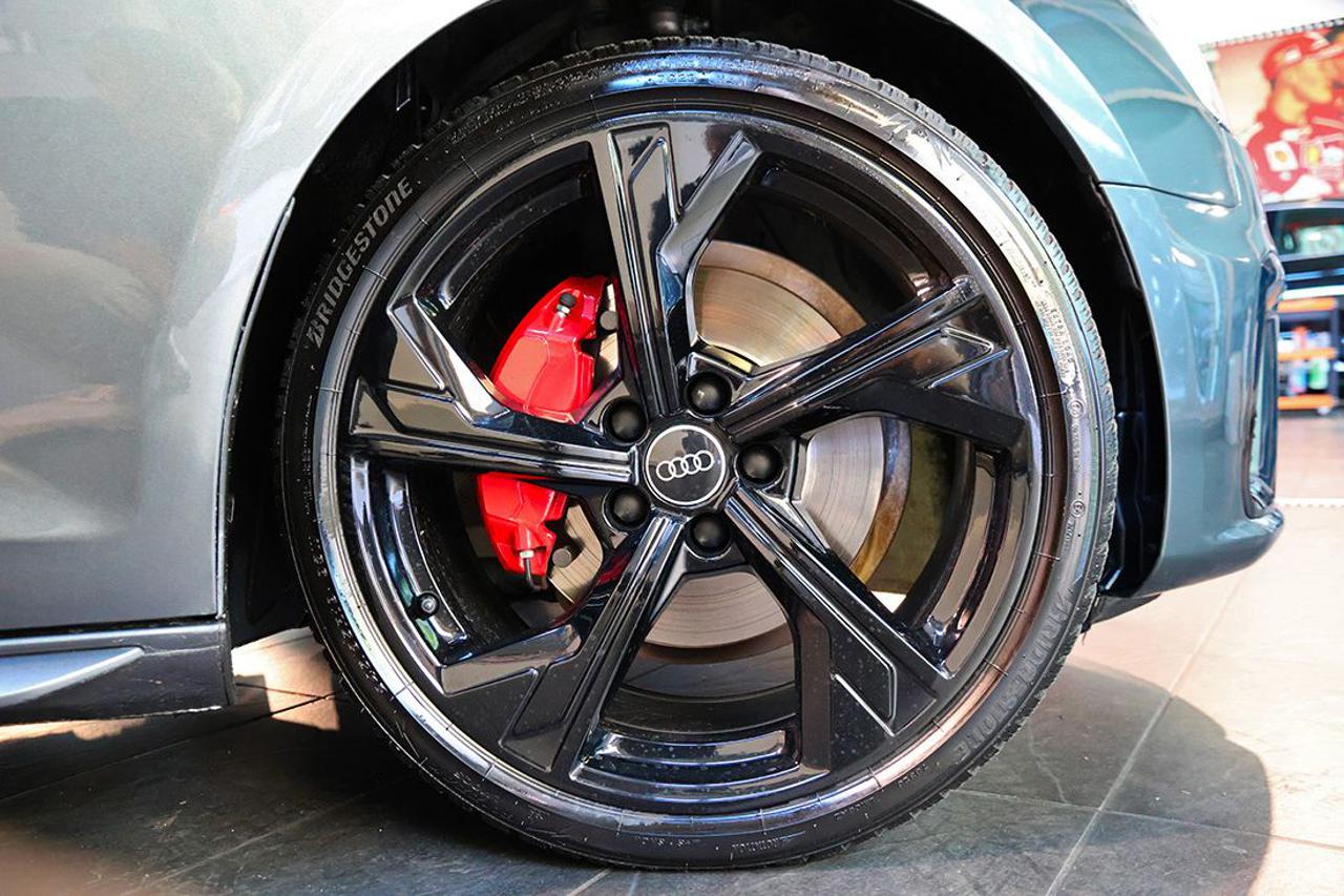 AUDI A4 40 TDI Quattro S-Tronic S-Line - 6