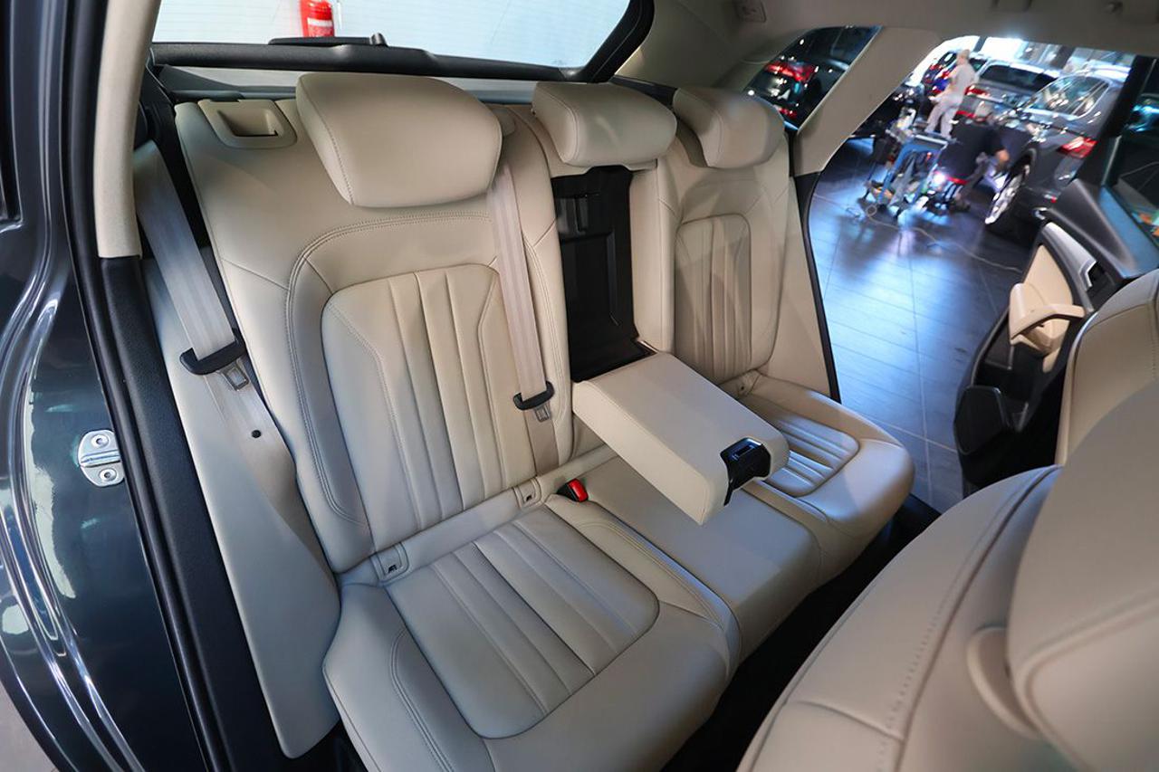AUDI Q5 40 TDI Quattro S-Tronic Business - 20