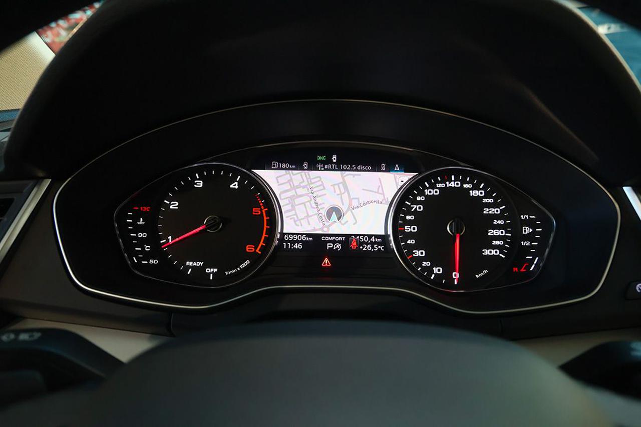 AUDI Q5 40 TDI Quattro S-Tronic Business - 30