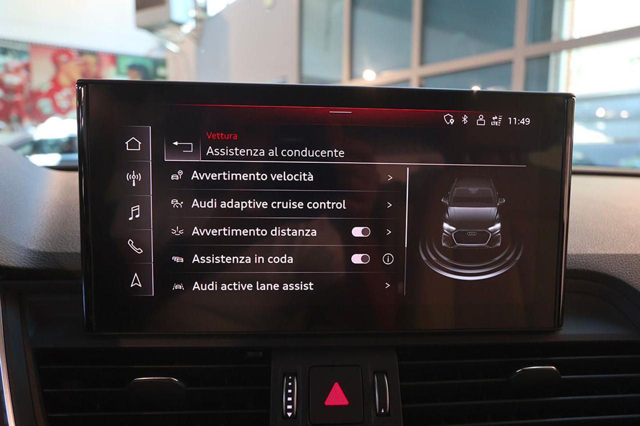 AUDI Q5 40 TDI Quattro S-Tronic Business - 28