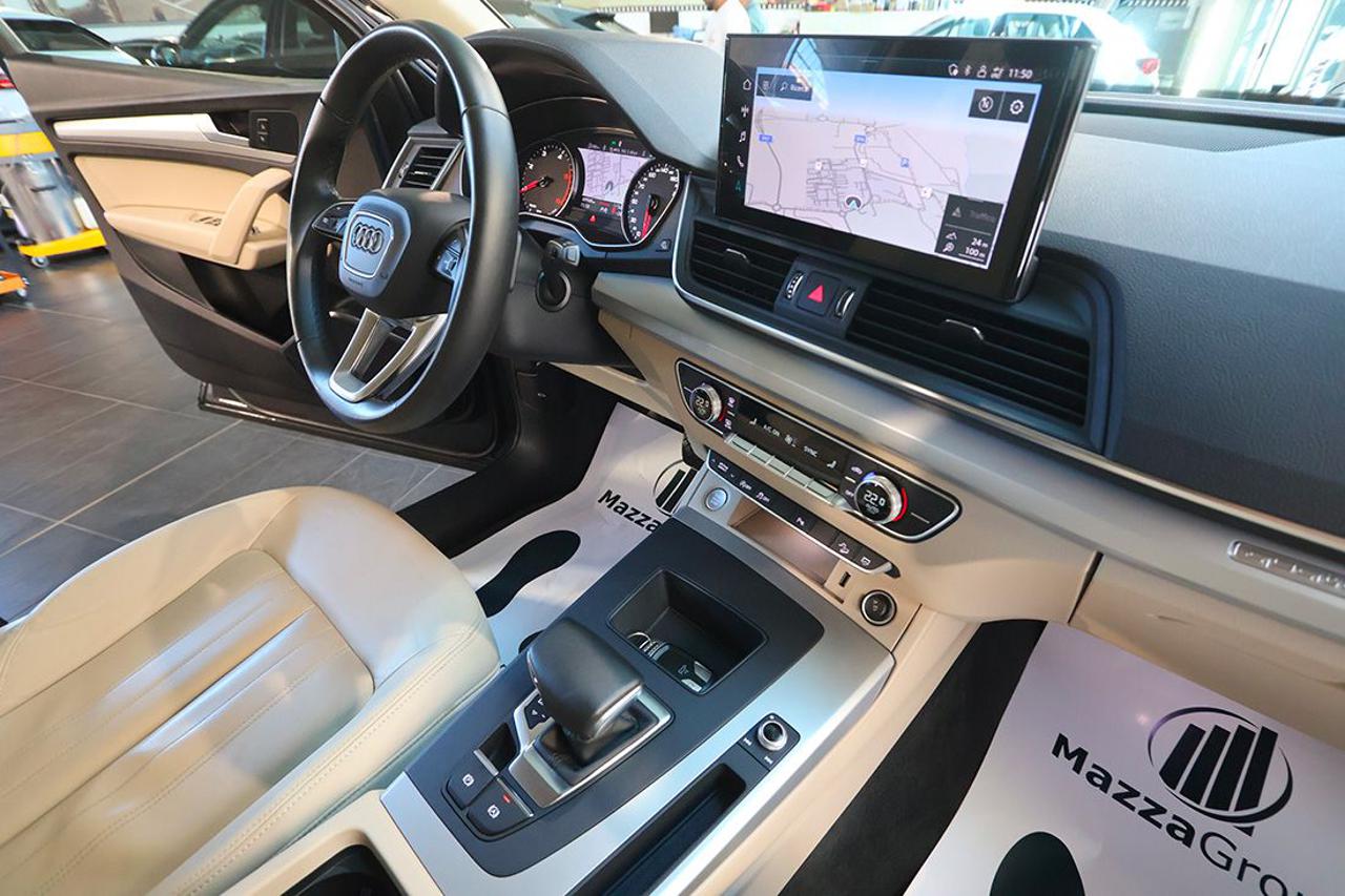 AUDI Q5 40 TDI Quattro S-Tronic Business - 34