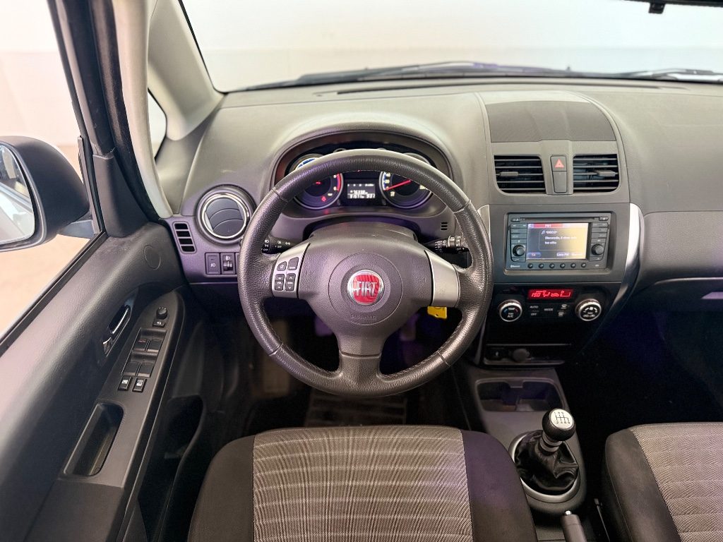 FIAT Sedici 2.0 MJT 16V DPF 4x2 Emotion - 12