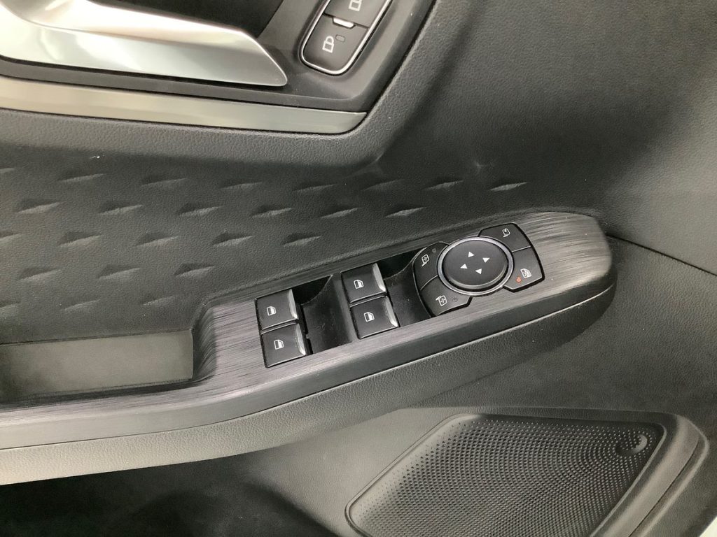 FORD Kuga 1.5 EcoBlue 120 CV aut. 2WD Titanium Business - 20