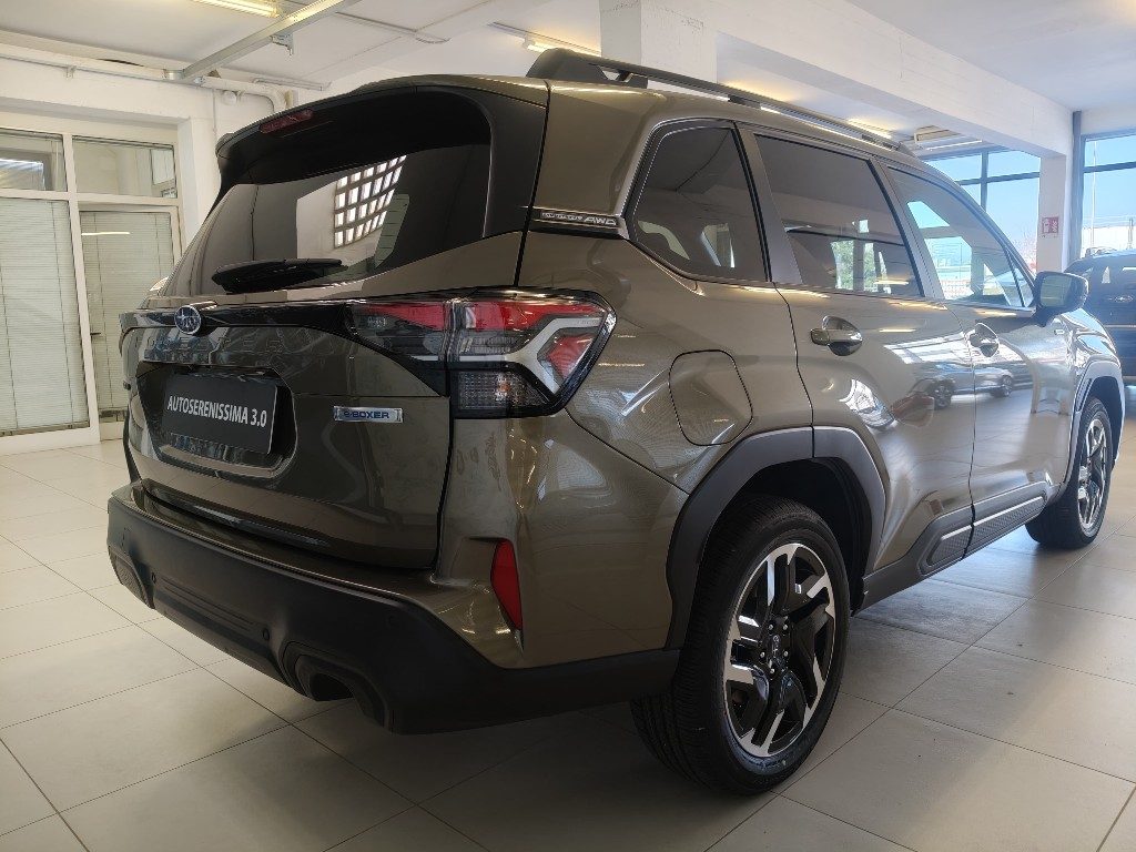SUBARU Forester 2.0 e-Boxer MHEV CVT Lineartronic Style - Foto 4