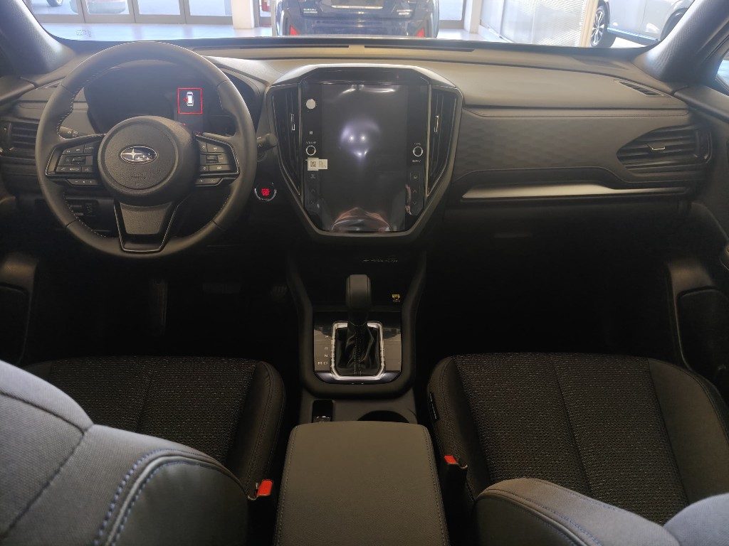SUBARU Forester 2.0 e-Boxer MHEV CVT Lineartronic Style - Grid Foto 10