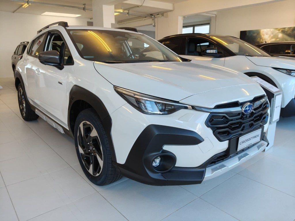 SUBARU Crosstrek 2.0i e-Boxer MHEV CVT Lineartronic Premium - Foto 4