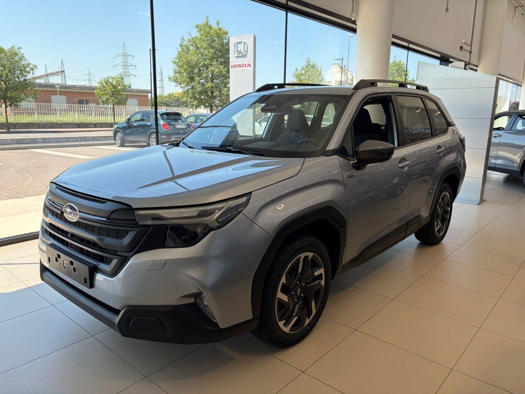 SUBARU Forester 2.0 e-Boxer MHEV CVT Lineartronic Style - Foto 1