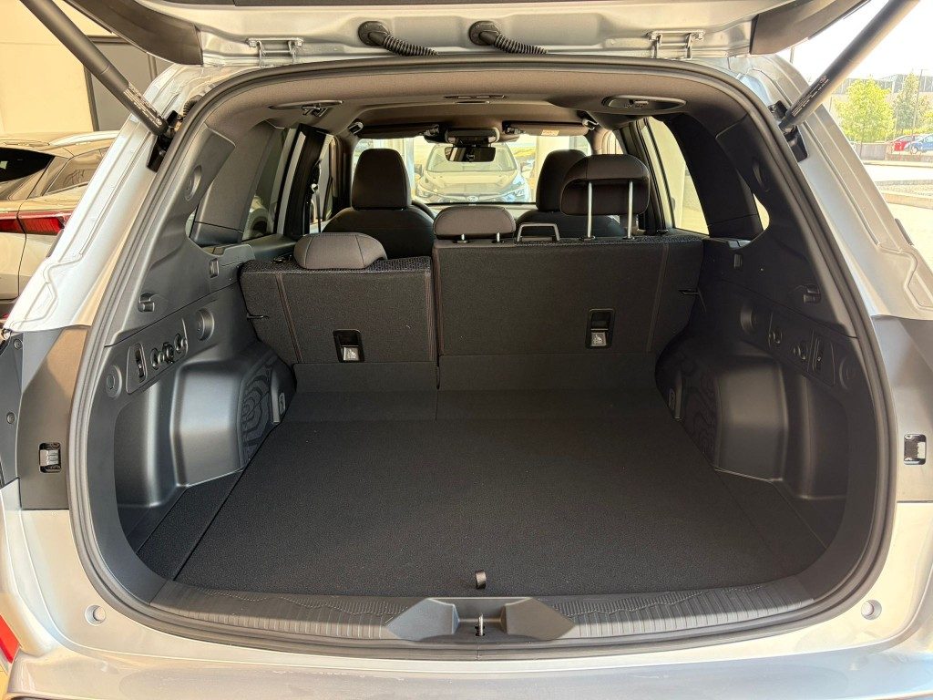 SUBARU Forester 2.0 e-Boxer MHEV CVT Lineartronic Style - Grid Foto 8