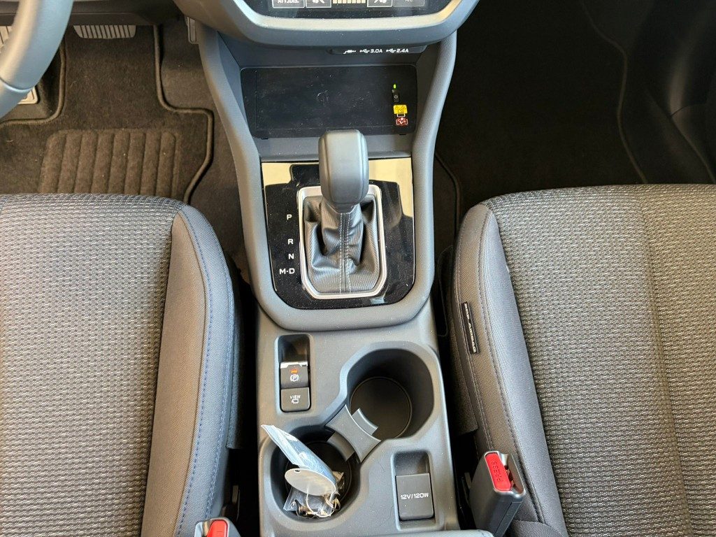 SUBARU Forester 2.0 e-Boxer MHEV CVT Lineartronic Style - Grid Foto 11