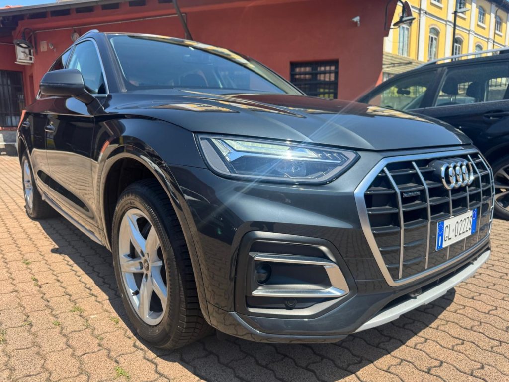 AUDI Q5 40 TDI 204 CV quattro S tronic Business Advanced - 2
