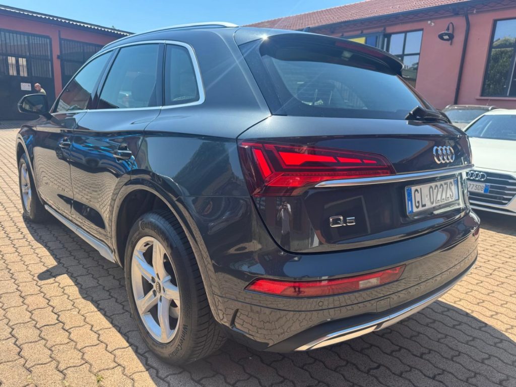 AUDI Q5 40 TDI 204 CV quattro S tronic Business Advanced - 6
