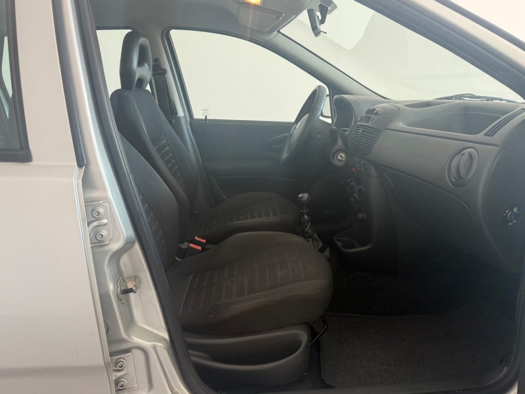 FIAT Punto Classic 1.2 5 porte Active - 15