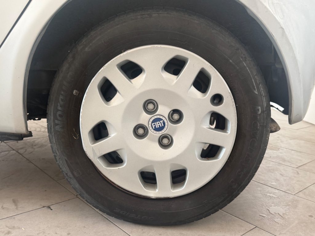FIAT Punto Classic 1.2 5 porte Active - 7