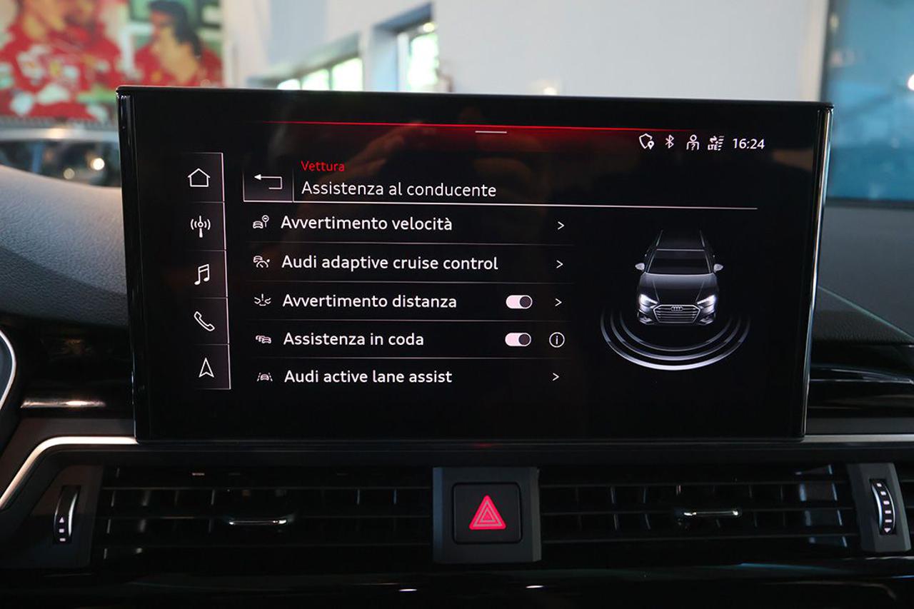 AUDI A4 45 TFSI Avant Quattro S-Tronic S-Line - 29