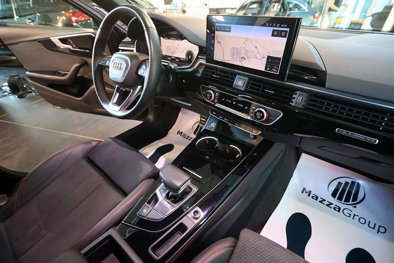 AUDI A4 45 TFSI Avant Quattro S-Tronic S-Line - 35