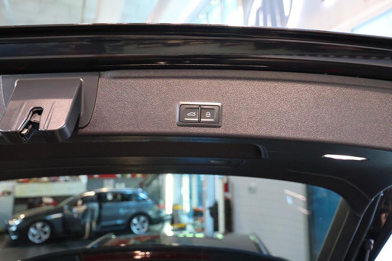 AUDI A4 45 TFSI Avant Quattro S-Tronic S-Line - 13