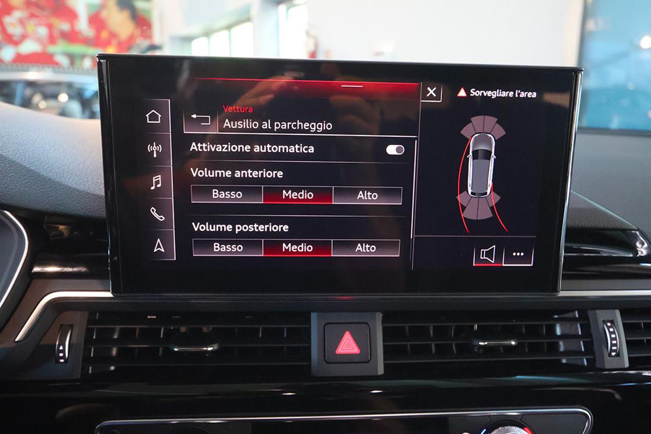 AUDI A4 45 TFSI Avant Quattro S-Tronic S-Line - 25