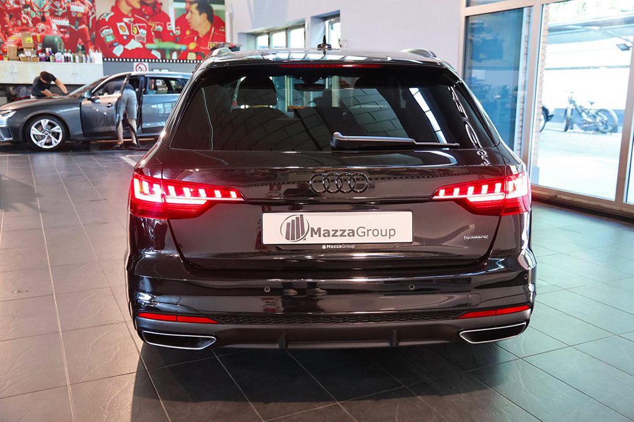 AUDI A4 45 TFSI Avant Quattro S-Tronic S-Line - 8