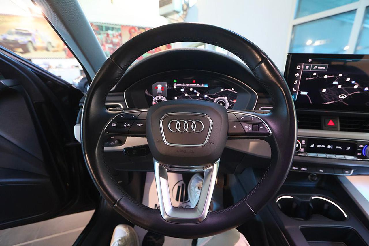 AUDI A4 30 TDI Avant S-Tronic Business Advanced - 21