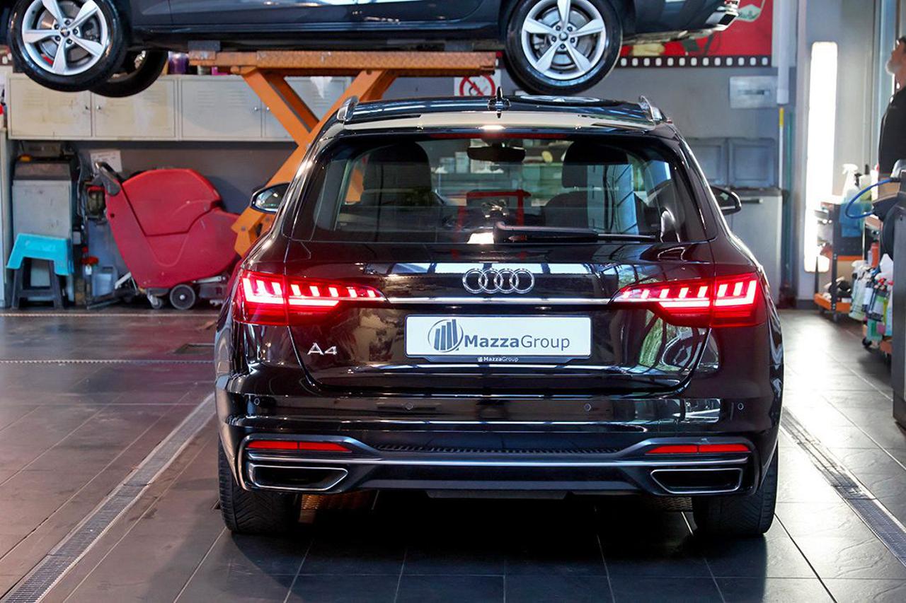 AUDI A4 30 TDI Avant S-Tronic Business Advanced - 4
