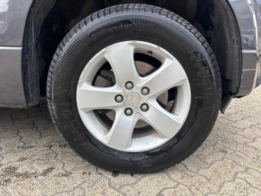 SUZUKI Grand Vitara 1.9 DDiS 3 porte 4X4 - 6