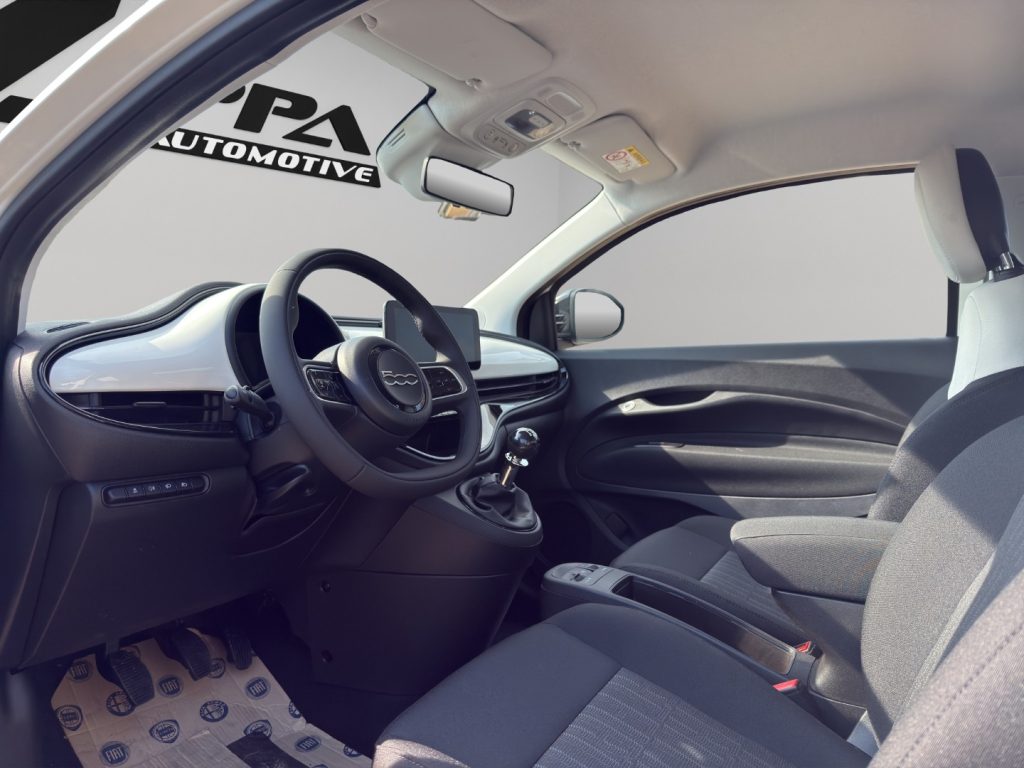 FIAT 500 Berlina Hybrid Icon - 9