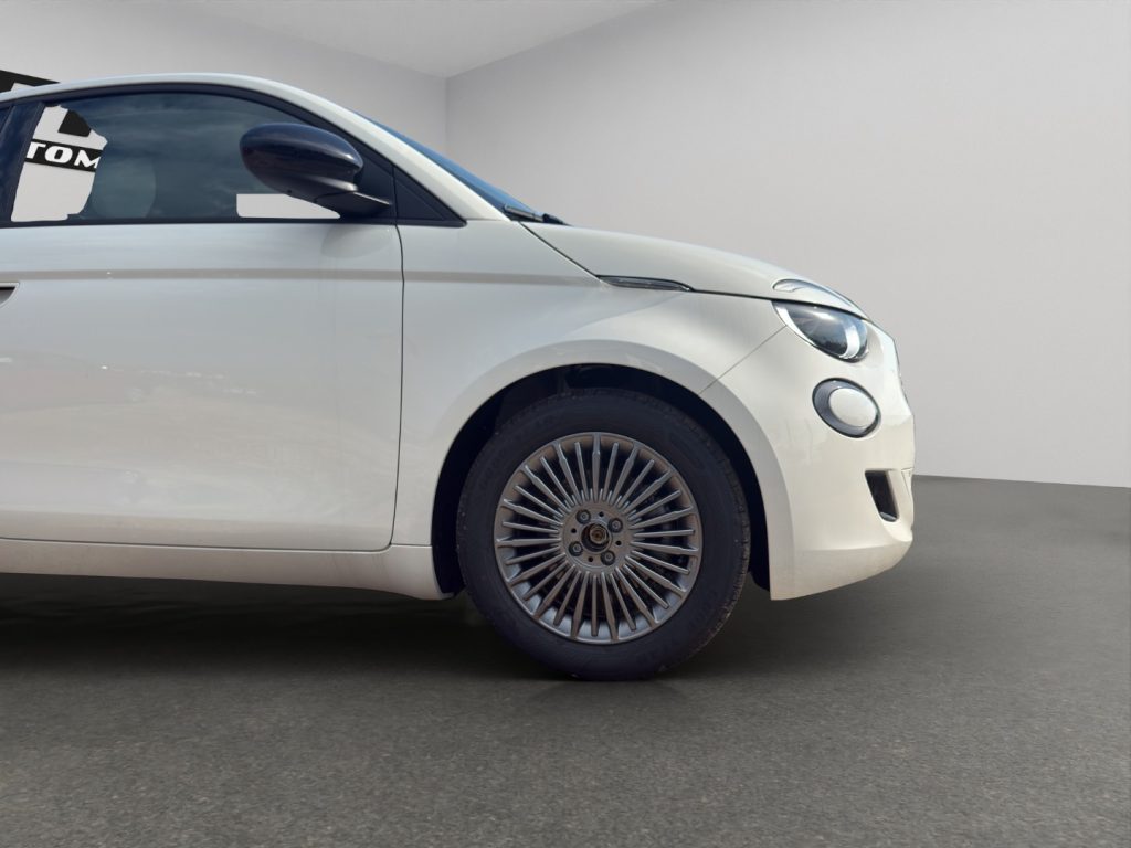 FIAT 500 Berlina Hybrid Icon - 22